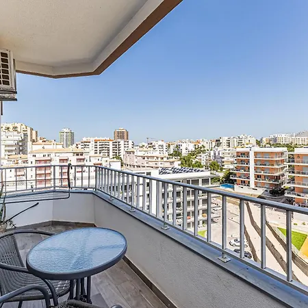 Sunshine Lovers Апартаменты